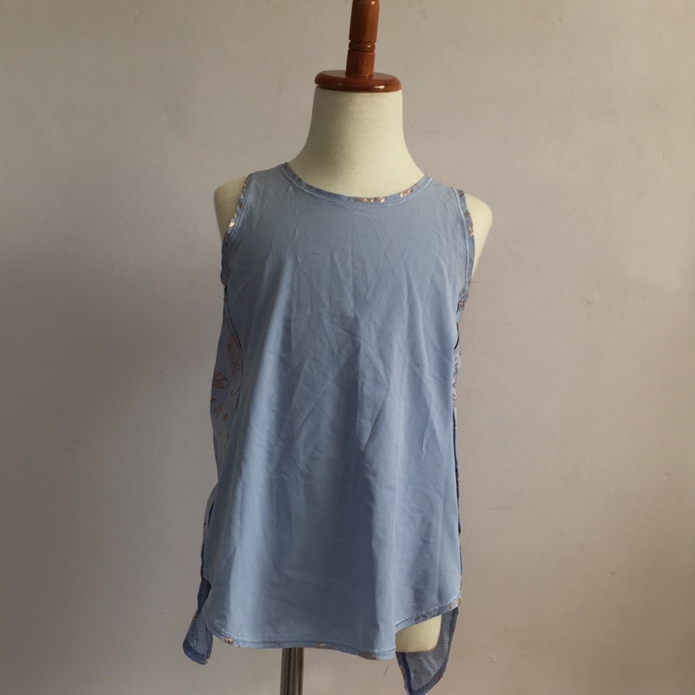 Ivivva athletic top